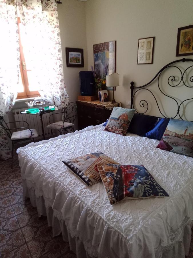 L'apparita Camere Pienza Esterno foto