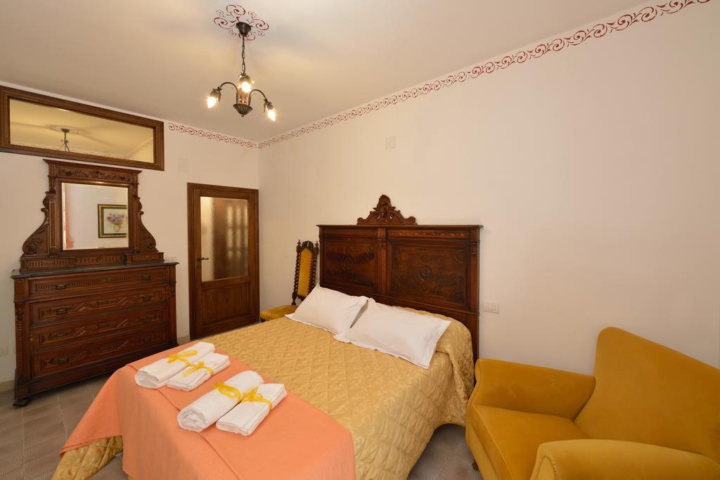 L'apparita Camere Pienza Esterno foto