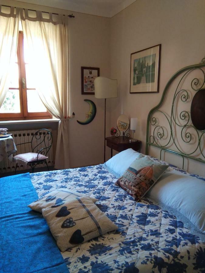 L'apparita Camere Pienza Esterno foto