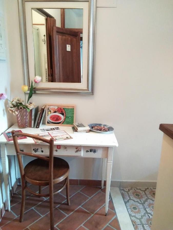 L'apparita Camere Pienza Esterno foto