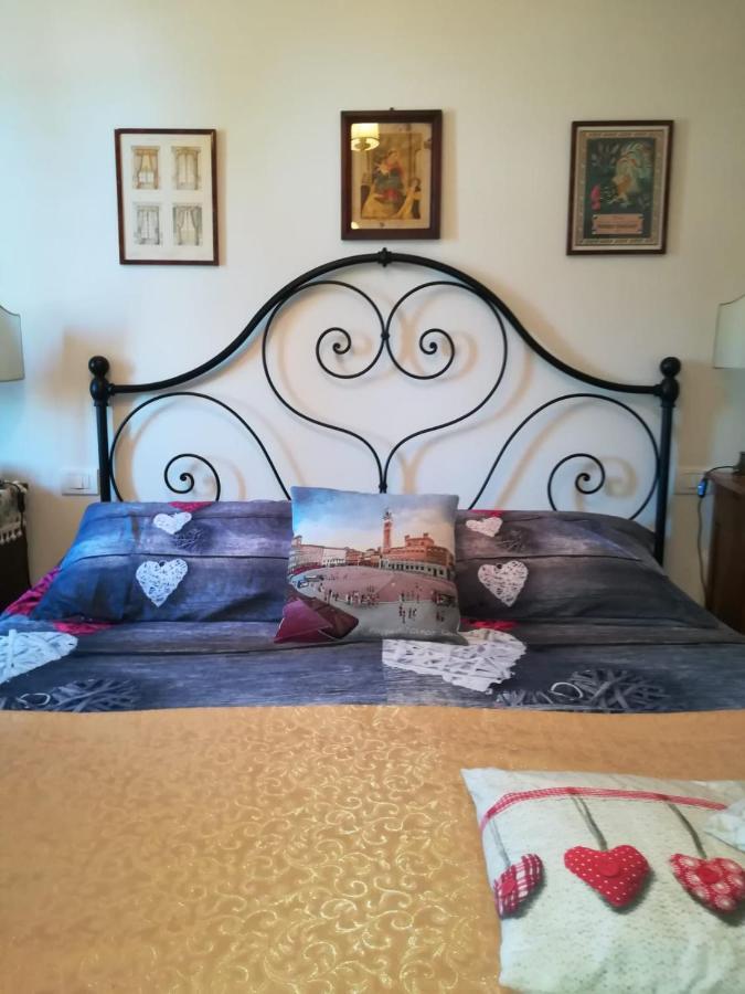 L'apparita Camere Pienza Esterno foto